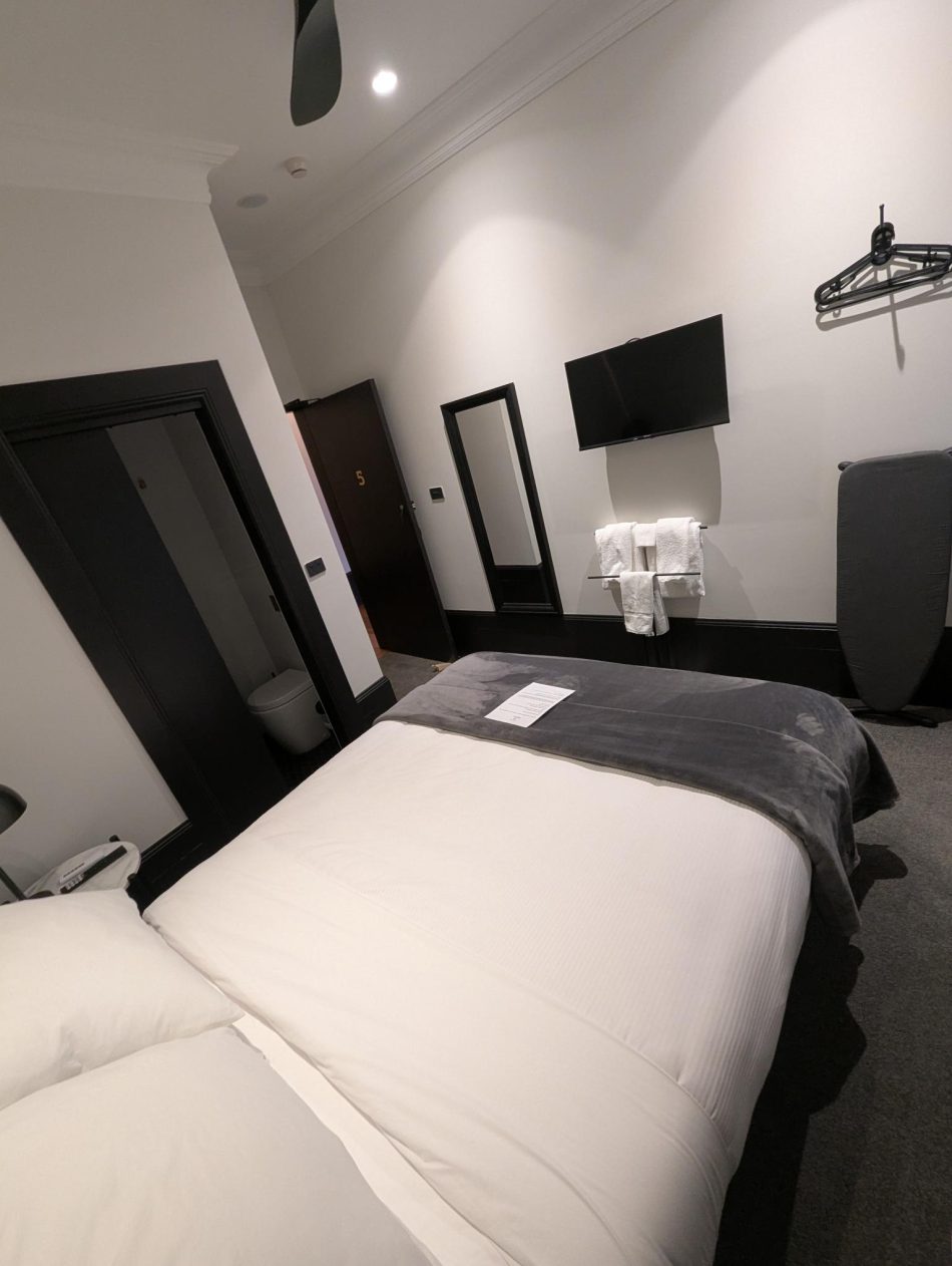 Deluxe double room 5