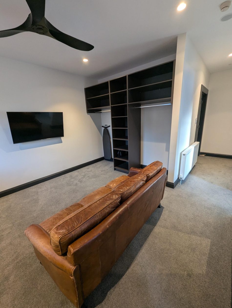 2 bedroom suite 6