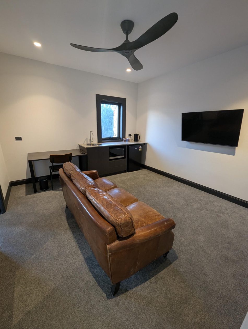 2 bedroom suite 6
